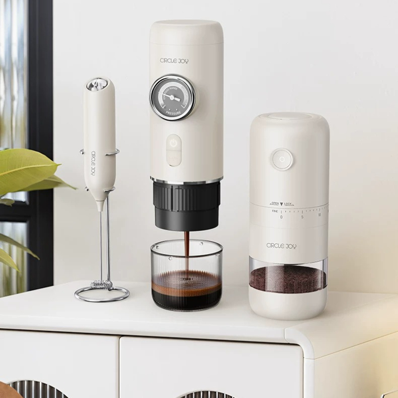 Tragbare Espressomaschine mit  – Coffee & Tea Maker Machine Bewertung und Preis
